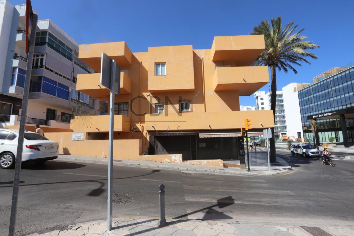 Edifico en venta en Benalmádena Costa