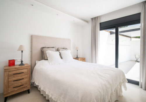 0c24b3af-25c8-4fed-aed1-e8ed1510b278