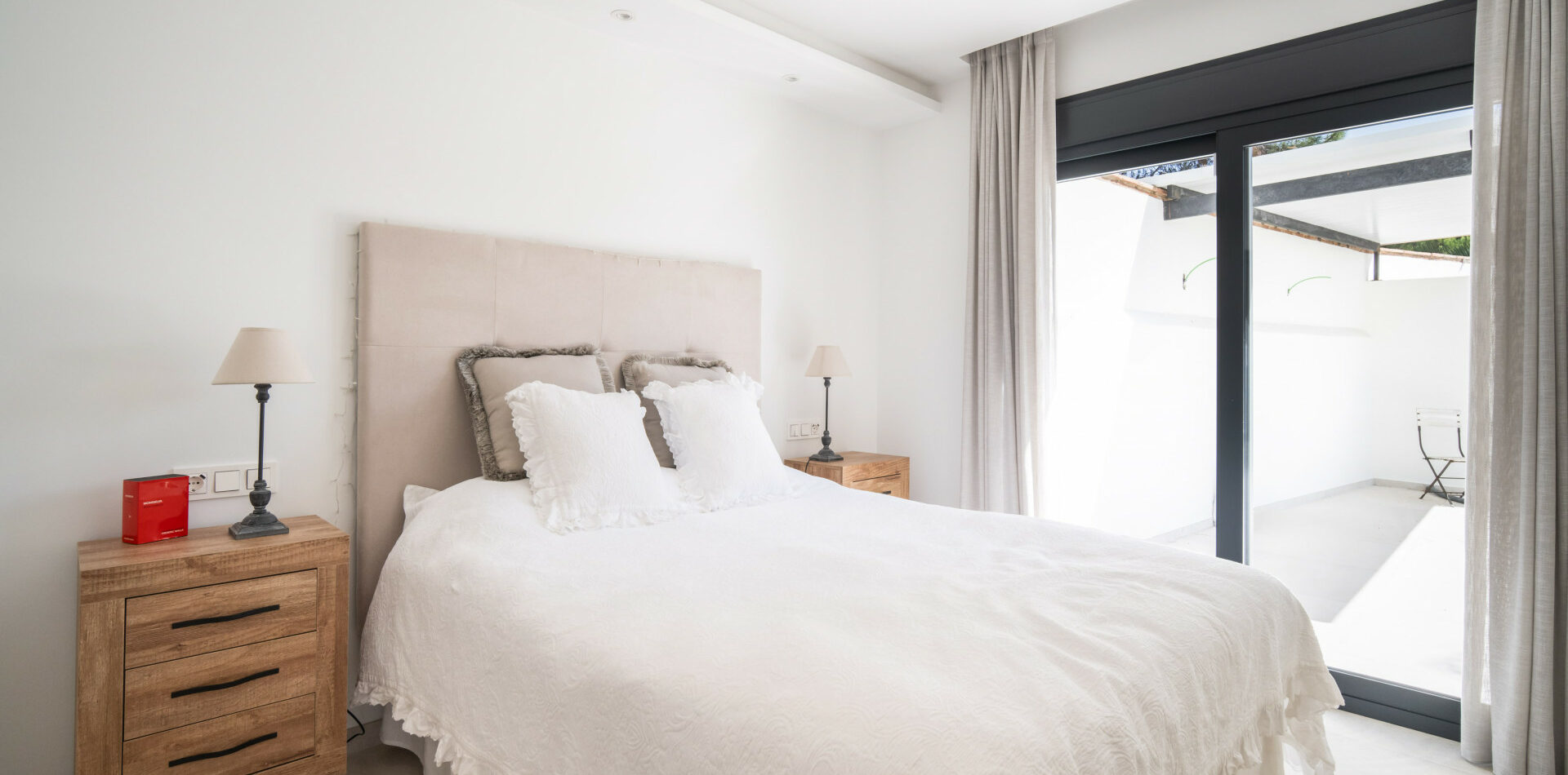 0c24b3af-25c8-4fed-aed1-e8ed1510b278