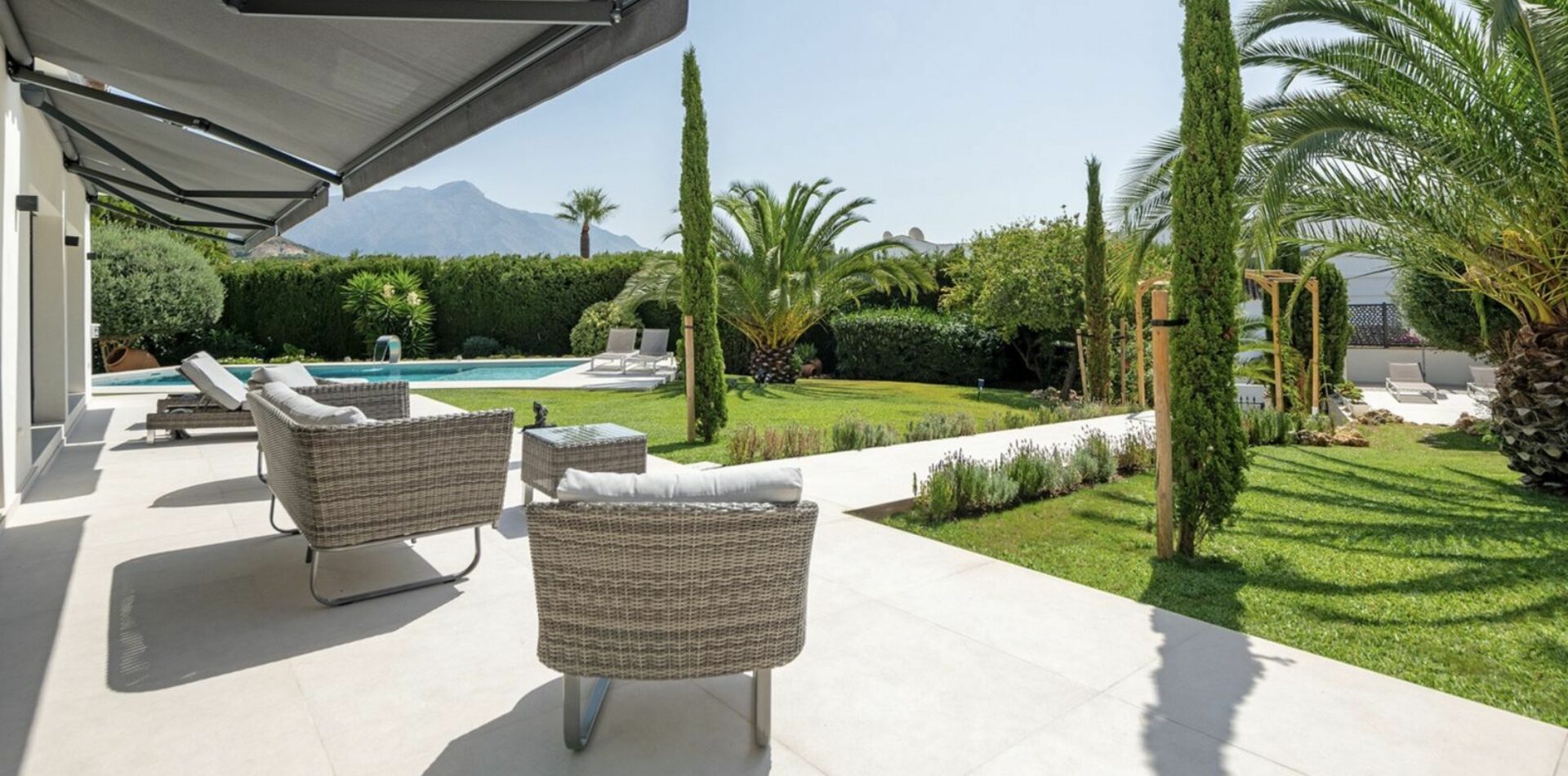 1-7020804132f1cd48fa7d0a6cde6ac64b