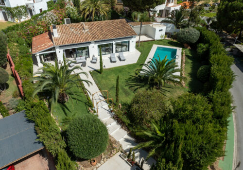 1aeed0d2-402e-4d5d-b8a3-44fb2026b3b5