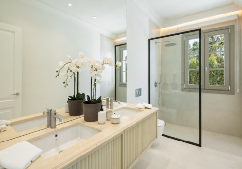 2fc70be6-1aab-49dd-8c97-c69d85fe3d2c