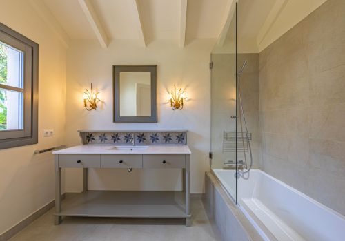 50-3cdba6eaec2ac57a30abd06ffc740420