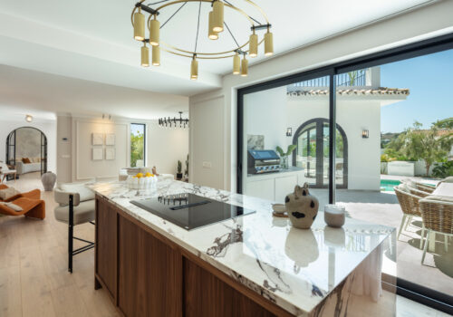 599c6530-e41f-4aea-af46-f7485b028d31