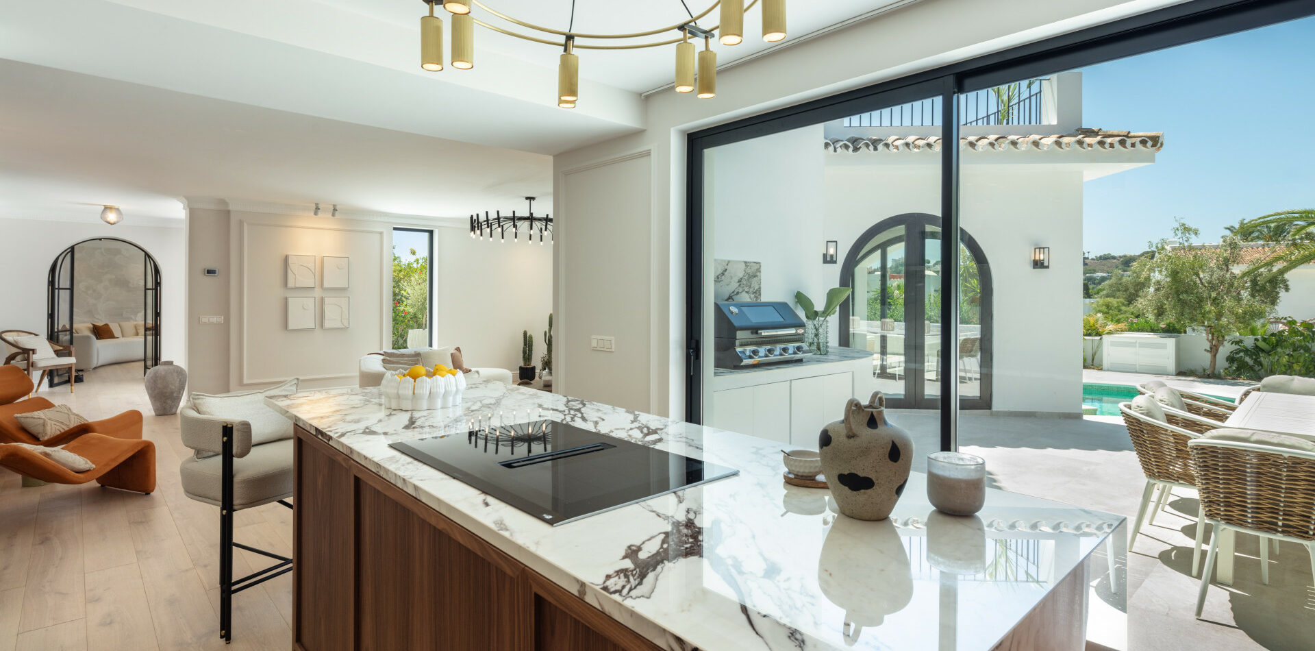 599c6530-e41f-4aea-af46-f7485b028d31