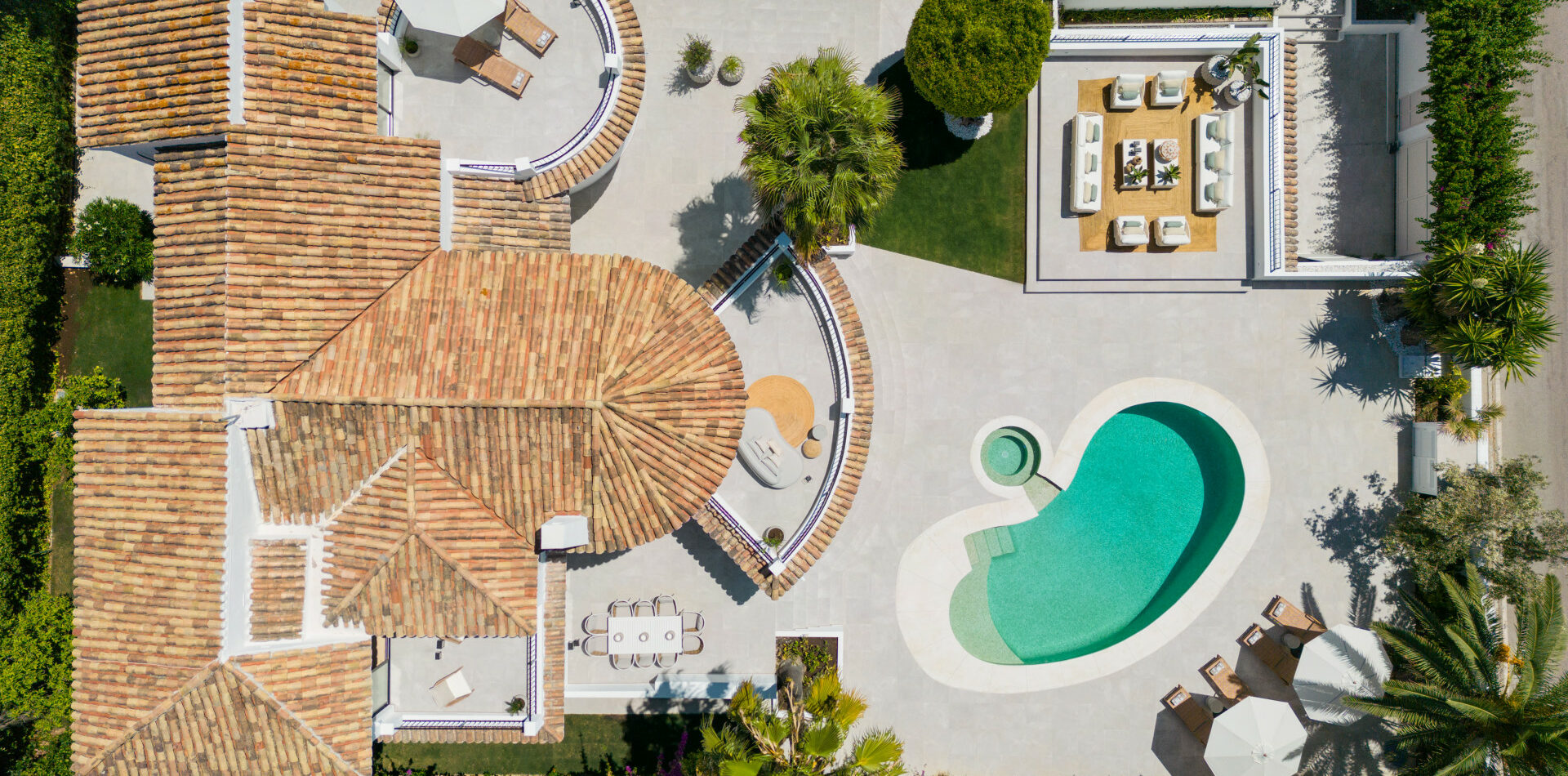 7c9a5b65-8114-46da-b825-948f8c304da8