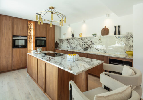 7f1e90f5-e6c9-4b04-b52b-18da65c6fb40