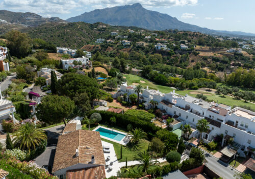 9b91a9c1-c9ca-45f4-9b6f-9c88e55b8653