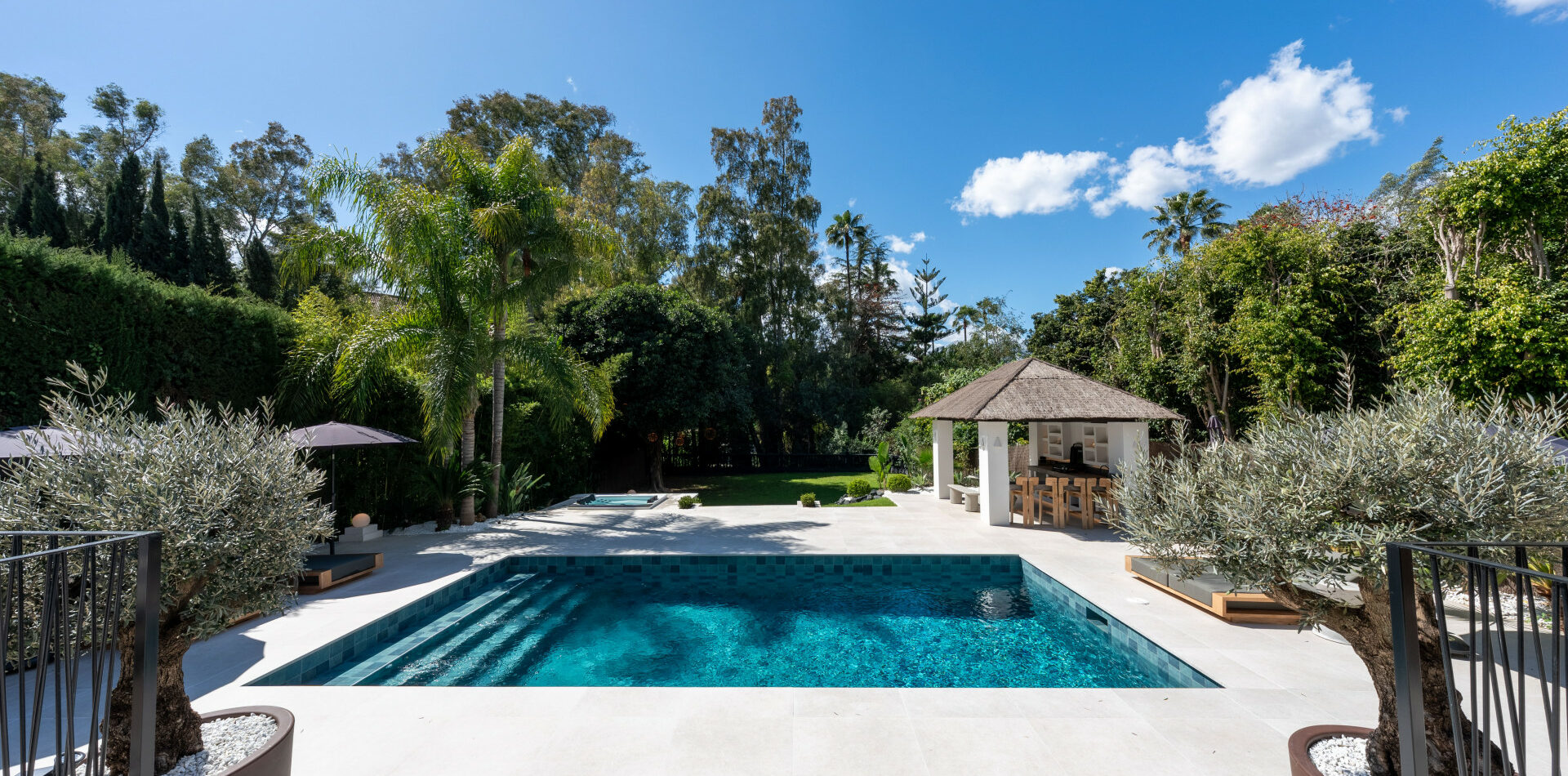 9d16af67-b731-4eaa-a8b8-8555679f6699