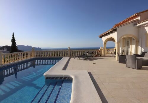 a8df9bee-2e50-4b17-ae6f-a4aab9725aea