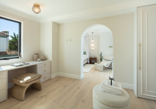 d194f14a-5e49-4df4-80e9-4320c3687a4a