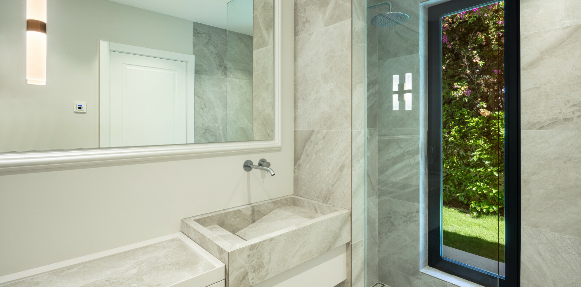 d9db2eb6-7da2-45d8-a12e-8698e4487ec9