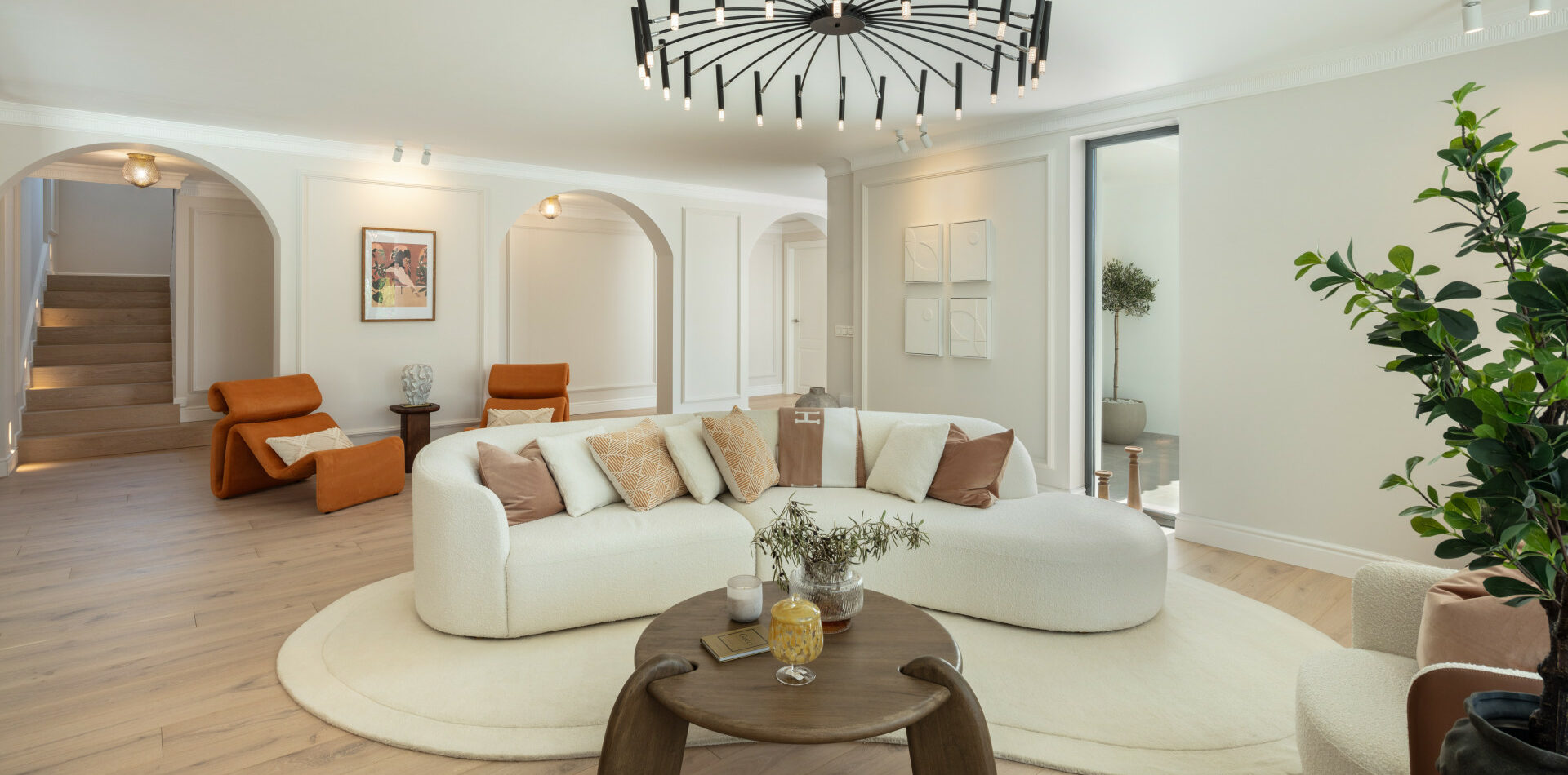 f2606324-0019-4100-a319-14219412a9d5