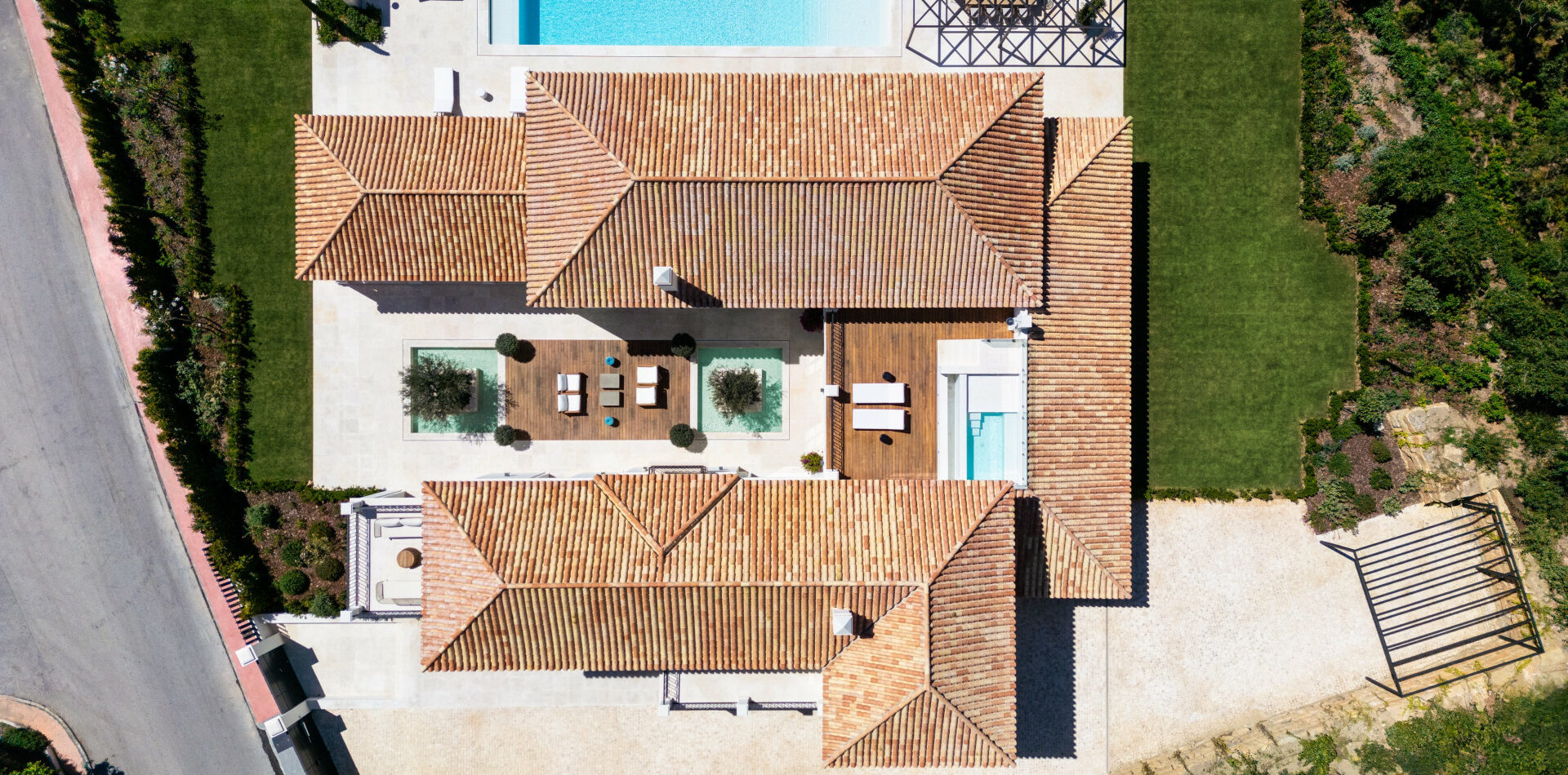 fdbc003b-1234-43c9-a9c4-b51f7397de41